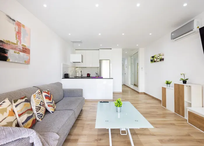 Lejlighed Home2book Stylish Fanabe, Bbq Terrace & Pool